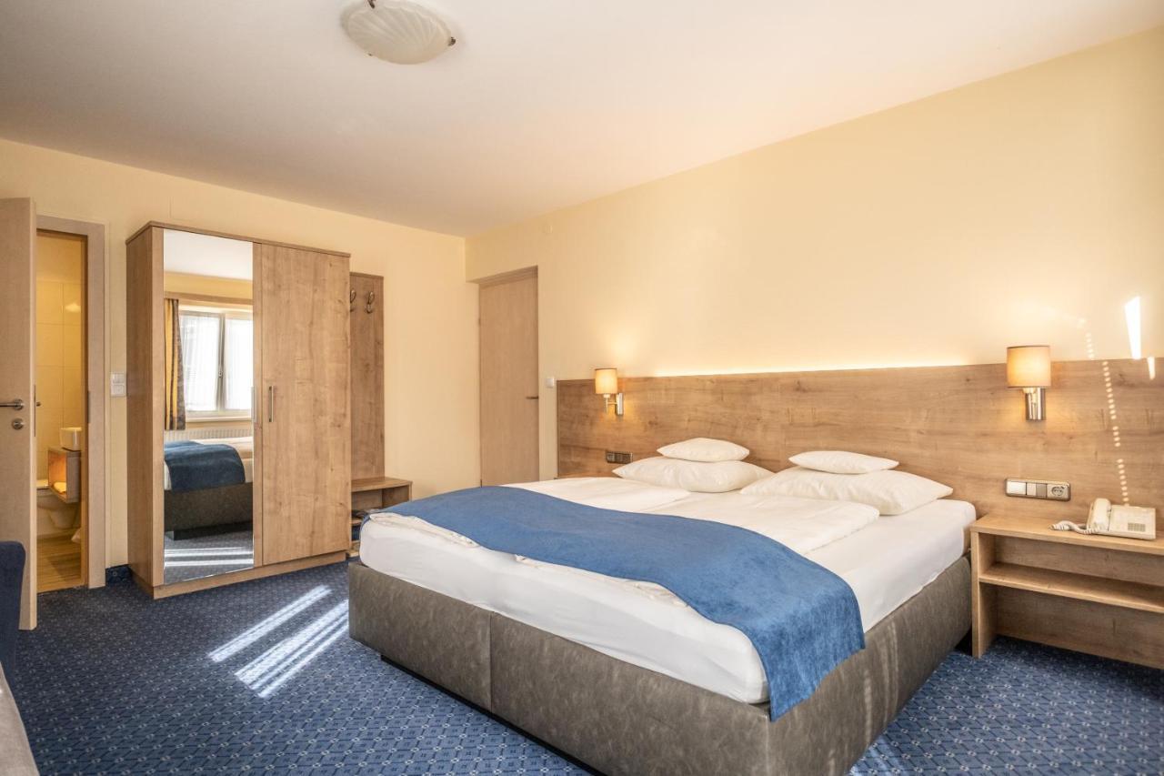 Hotel-Pension Falkensteiner Sankt Gilgen Εξωτερικό φωτογραφία