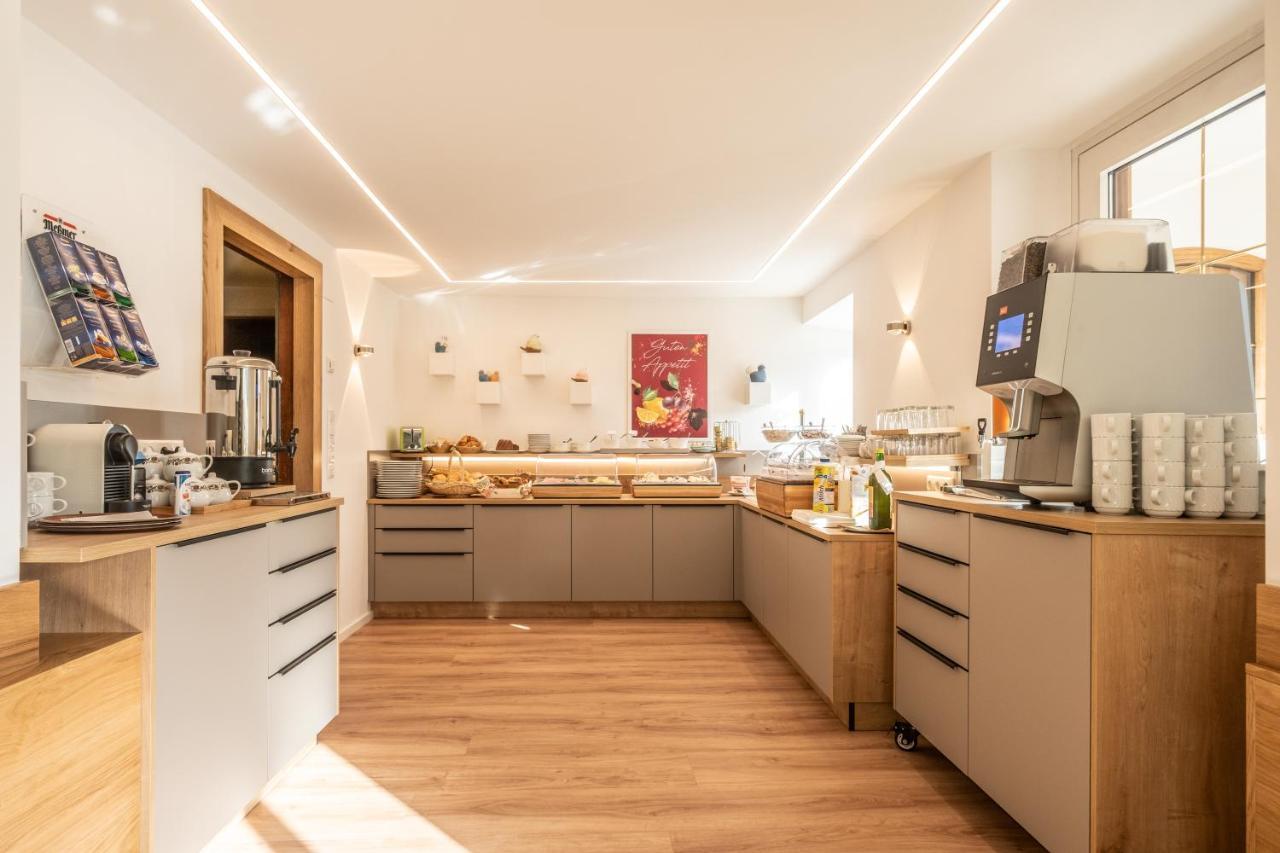 Hotel-Pension Falkensteiner Sankt Gilgen Εξωτερικό φωτογραφία