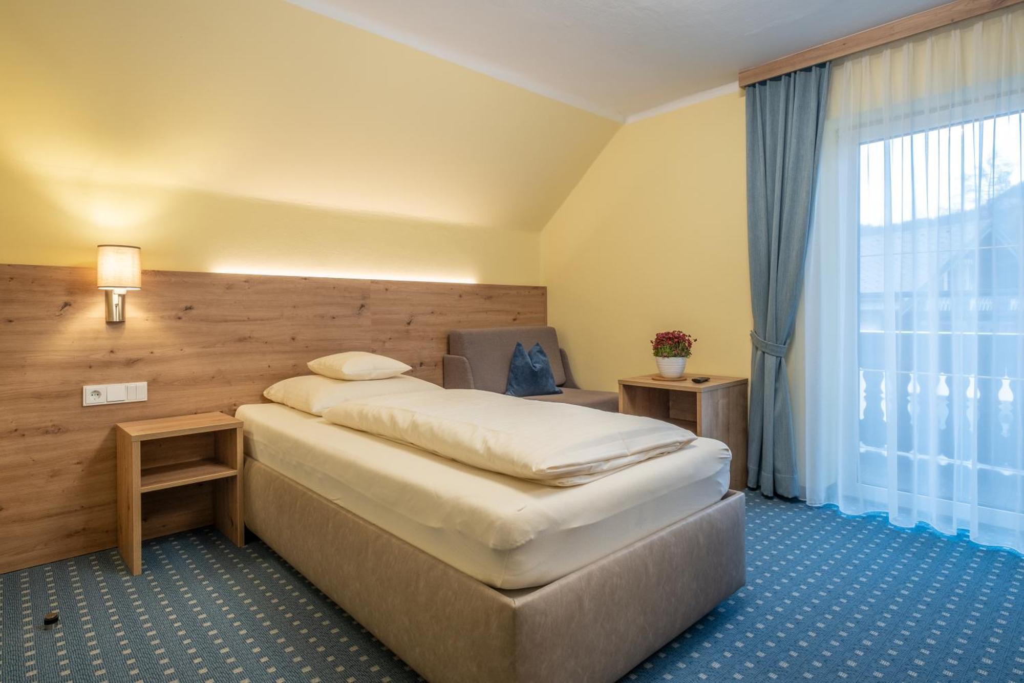 Hotel-Pension Falkensteiner Sankt Gilgen Εξωτερικό φωτογραφία