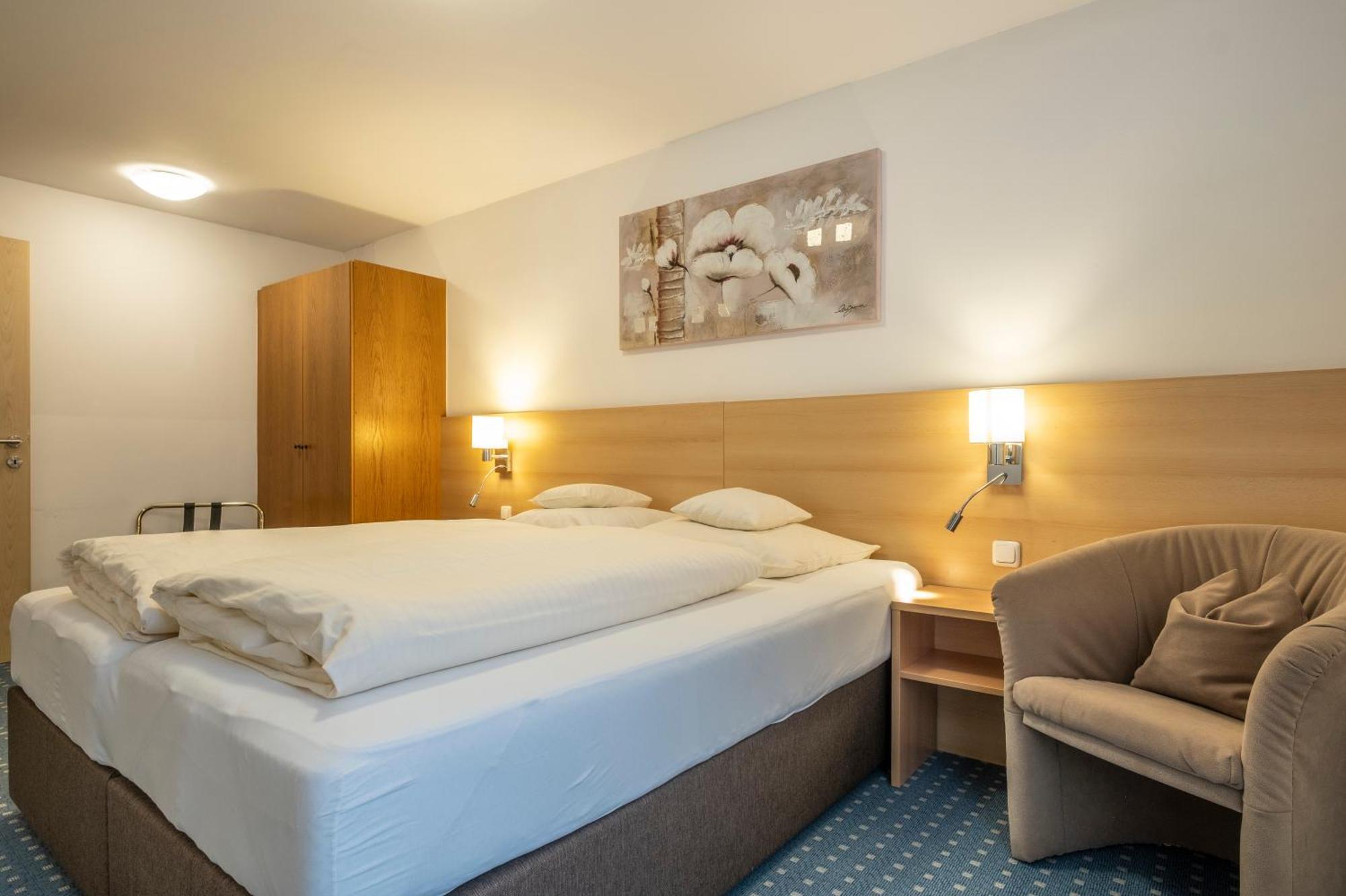 Hotel-Pension Falkensteiner Sankt Gilgen Εξωτερικό φωτογραφία