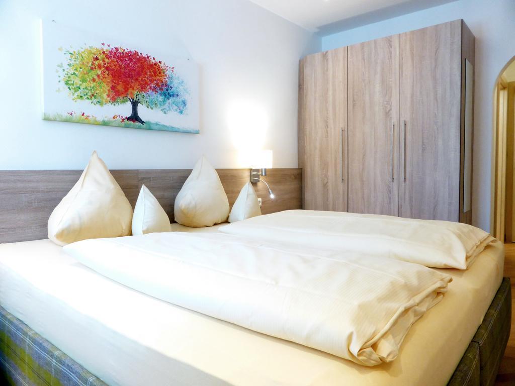 Hotel-Pension Falkensteiner Sankt Gilgen Εξωτερικό φωτογραφία